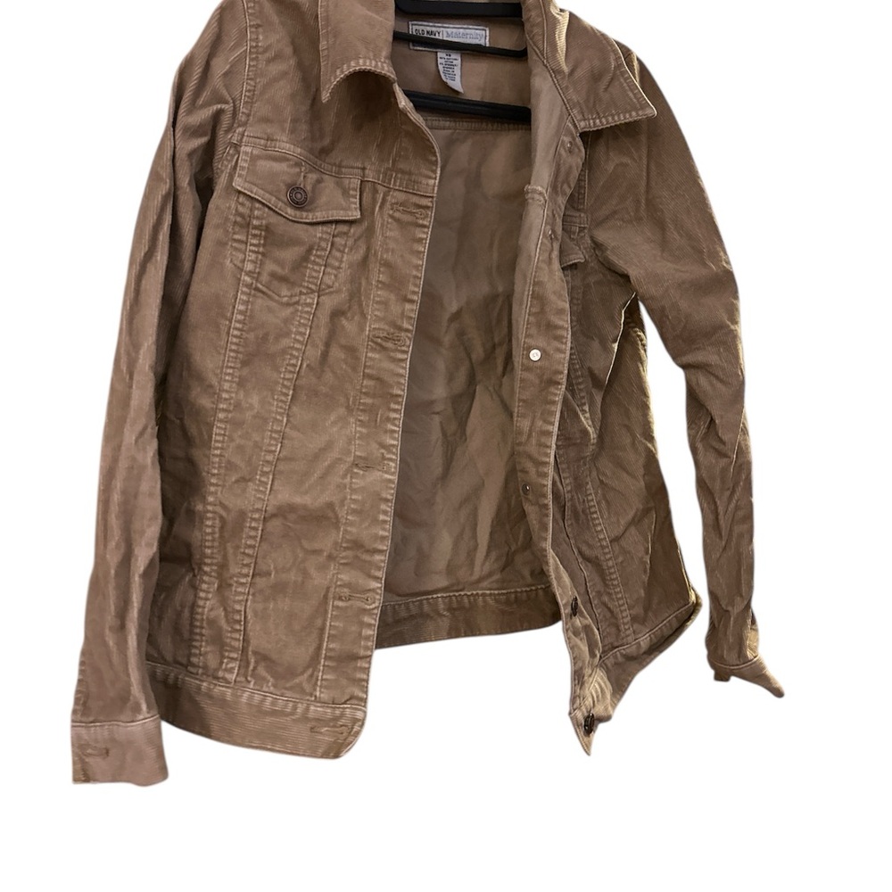5/$20 Old Navy Maternity Tan corduroy Jacket